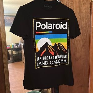 POLARID GRAPHIC TEE